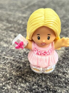 Fisher Price Little People Blonde Girl Pink Dress Gift Figure Replacement